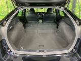 後席を格納すると、これだけの広さが!シーンに合わせたシートアレンジで、大きな荷物も積むことが出来ます♪