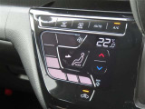 オートエアコンで車内はいつでも快適です♪
