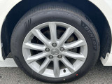 こちらの車両はスタッドレスタイヤも付いております。