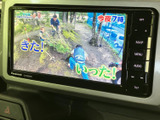 停車中に、地上デジタル放送を楽しめます。休憩時間などに、ニュースや番組をチェックできます。移動時間を有効活用しましょう。