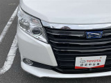 LEDヘッドライトです。デザイン性がよくとても明るいので、夜間の走行や悪天候でも安心です。しかも長寿命!