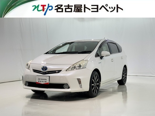 トヨタ プリウスα 