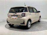 納車後1年間は走行無制限のトヨタロングラン保証付きです。(対象項目:約60項目・5000部品)が対象です。全国のトヨタ系ディーラーで保証修理が可能です。