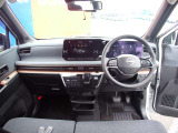 周りが見やすく運転しやすいお車です♪