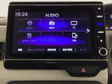 メーカー純正のナビゲーションが付いていますオーディオも充実しています。詳しくはスタッフへお尋ねください