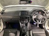 細部まで作り込まれた造形美!毎日でも運転して『人馬一体』を楽しみたくなります。是非、クルマに触れてその質感を味わってください。