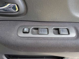 お車のリフレッシュサービスも行っておりますのでご用命ください!室内「除菌消臭やシート染み抜きなども施工できます。