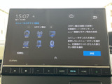 設定変更画面です。自分好みにカスタマイズして、より快適なドライブ環境を整えましょう。操作も直感的に行えます。