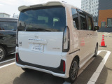 斜め後ろの画像です。是非現車をご確認ください!