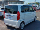中古車だけでなく、新車販売、任意保険、JAF等、お車の事なら何でもお任せ下さい!!(支払総額は、車検又は法定点検に掛かる費用や、税金・登録手数料等が含まれた、店頭納車での総額です)