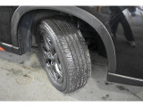 タイヤサイズは225/60R17です