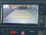 バックモニターで、狭い場所での駐車も安心。後方の状況をしっかり確認でき、安全な運転をサポートします。