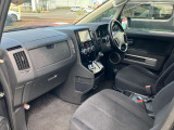 納車整備につきましては、国家資格を持つ、経験豊富な自動車整備士が、納車点検を実施し、不具合箇所を整備した上で納車させていただきます。