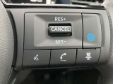プロパイロット装備!高速道路の運転で、アクセル、ブレーキ、ハンドルの操作をアシストし、ドライバーの負担を軽減します。