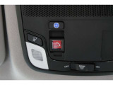 緊急通報ボタンが装備されています。ホンダコネクト対応。ご利用には、Honda Total Care プレミアムのご加入が必要です。