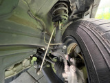 お車を安心してお乗りいただく為には、足回りの定期点検が欠かせません。サービスサポート(有償保証)では無料点検もご提供しており、安心のカーライフをお過ごしいただけるサポート体制が整っています。