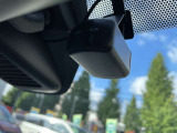 純正のドライブレコーダーつきです。前後あります