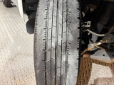 納車前に入念な点検整備をさせて頂きます。走行距離無制限のワイド保証付きですのでご安心してお乗りいただけます。