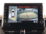 パノラミックビューモニター付き!クルマを真上から見ているかの様に、映像をモニターに表示。周囲の状況を把握しながら安心して駐車が可能です!