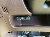 ETC付いてます。ETCが使用可能な道路通行料はキャッシュレスでスマートに走行できます。再セットアップして納車致します。