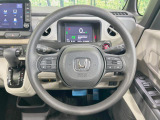 【ステアリングスイッチ】運転中、前方から目線をそらすことなく、オーディオ等の操作が可能な便利機能!安心&快適なドライブを演出してくれます♪
