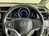 明るく、視認性に優れたメーターで安全運転や燃費管理、車両点検などに役に立つ機能があります ※一部の車種には該当しないものもございます