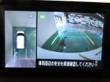 アラウンドビューモニターで車庫入れも空から見ている様に駐車できラクラクです。