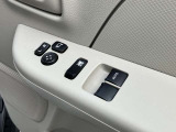 感覚的に操作可能なパワーウィンドスイッチになります。