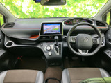 後方視界を広げ、安全な駐車をサポート。狭い場所でもスムーズに駐車でき、運転の負担を軽減します。安心の運転を実現。