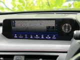 使いやすいインターフェースのナビ・オーディオ。運転に必要な情報を的確に表示し、快適なドライブをサポートします。