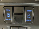 両側電動スライドドア付き、運転席にいながら開閉もラクラク