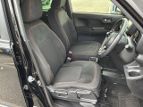 シートヒーター装備のフロントシートで長時間でも快適ドライブ!