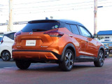 日産の車検では「検査」だけではなく車を知り尽くしたプロが、「点検整備」を行います。高性能化する車に対応する為、最新鋭の電子システムで車の見えない所まで正確に診断します。
