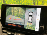 【パノラミックビューモニター】専用のカメラにより、上から見下ろしたような視点で360度クルマの周囲を確認することができます☆死角部分も確認しやすく、狭い場所での切り返しや駐車もスムーズに行えます。