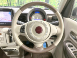 【純正革巻きステアリング】上質な革を使用することで、手にしっかり馴染みとても運転しやすいハンドルです♪