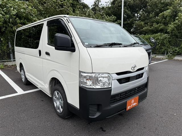 トヨタ ハイエースバン 