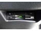 ★ETC付きです。高速道路料金所での小銭の出し入れや雨天時における窓の開け閉めなどの煩わしさが解消できます。料金所の通過もスムーズで快適ですよ。