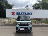 全方位モニター付メモリーナビ装着車・スズキコネクト通信機搭載です。