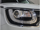 LEDオートライト☆暗くなったら自動で点灯、エンジンを切れば消灯します。