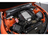6.2L V型8気筒OHV、453ps/62.9kgm、全長&times;全幅&times;全高mm 4785&times;1900&times;1345mm、車両重量 1710kg