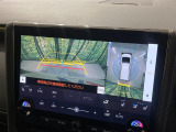 【パノラミックビューモニター】専用のカメラにより、上から見下ろしたような視点で360度クルマの周囲を確認することができます☆死角部分も確認しやすく、狭い場所での切り返しや駐車もスムーズに行えます。