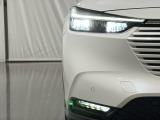 ★LEDヘッドライト搭載★ 白っぽく光る明るく省電力なLEDライト!先進的な白い輝きでフロントフェースを引き締めます☆
