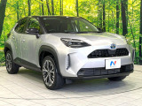 高透明度のガラス皮膜で撥水はもちろん、上質なツヤ・光沢を実現。紫外線や酸性雨から大切な愛車を保護し、色あせ・劣化を防止。「弾スプラッシュコート」、「弾プリミッサコート」からお選びいただけます。