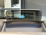視点移動が少なくても情報確認が可能なヘッドアップディスプレイ!