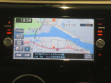 純正メモリーナビ装着車です☆お出かけの際に安心なカーナビ機能はもちろん、TV機能も付いています♪