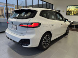 【展示場について】九州エリア最大級の展示場常時30台以上のBMWを展示しております。入庫する予定車両やNET掲載が間に合っていない車両も御座いますので是非一度お問い合わせ下さい。