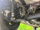 お車を安心してお乗りいただく為には、足回りの定期点検が欠かせません。サービスサポート(有償保証)では無料点検もご提供しており、安心のカーライフをお過ごしいただけるサポート体制が整っています。