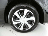 【ホイールキャップ】万が一擦ってしまった際には低価格で交換が可能となります。