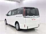 荷物をたっぷり載せて広々ドライビング♪夏でも冬でも、アウトドアやショッピングを思い切り楽しみましょう!