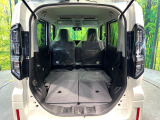 普段のお買い物や通勤、送迎等に十分な荷室スペースを確保しております。セカンドシートを倒すと、大きな荷物の積載も可能です♪